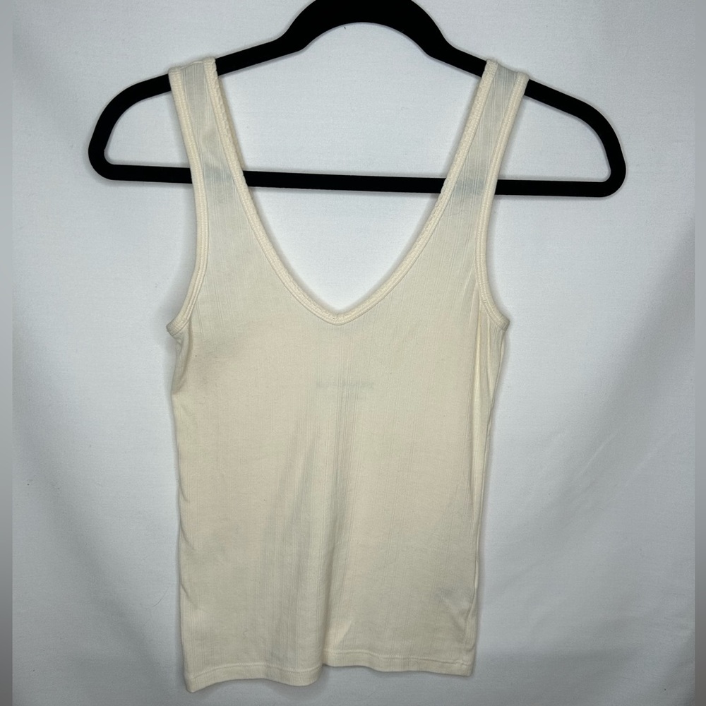 Everlane Womens Tank Top with V Neckline